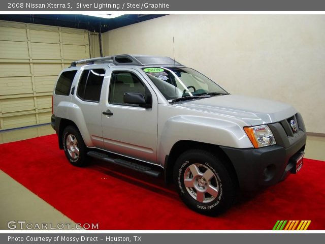 2008 Nissan Xterra S in Silver Lightning