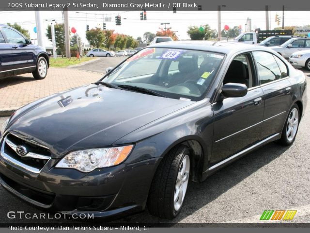 2009 Subaru Legacy 2.5i Sedan in Diamond Gray Metallic