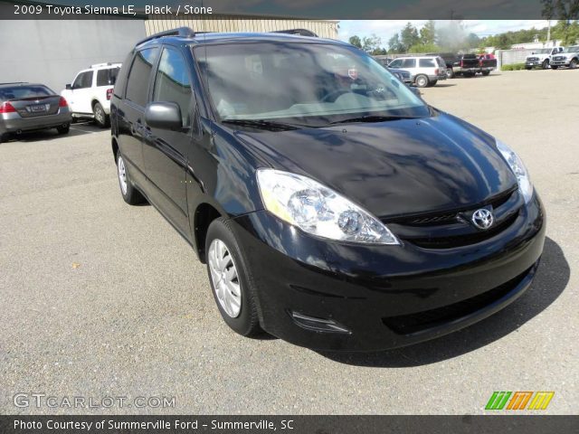 2009 Toyota Sienna LE in Black