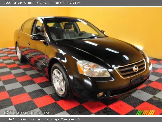 2002 Nissan Altima 2.5 S in Super Black