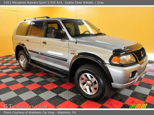 2001 Mitsubishi Montero Sport 3.5XS 4x4 in Seattle Silver Metallic