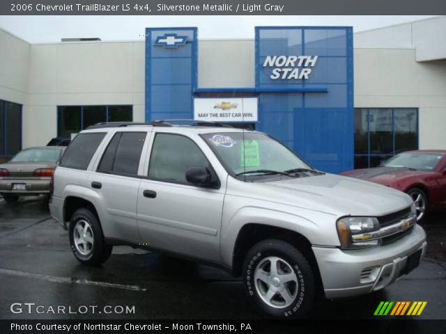 2006 Chevrolet TrailBlazer LS 4x4 in Silverstone Metallic