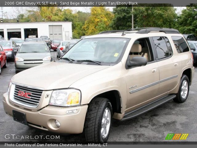 2006 GMC Envoy XL SLT 4x4 in Sand Beige Metallic