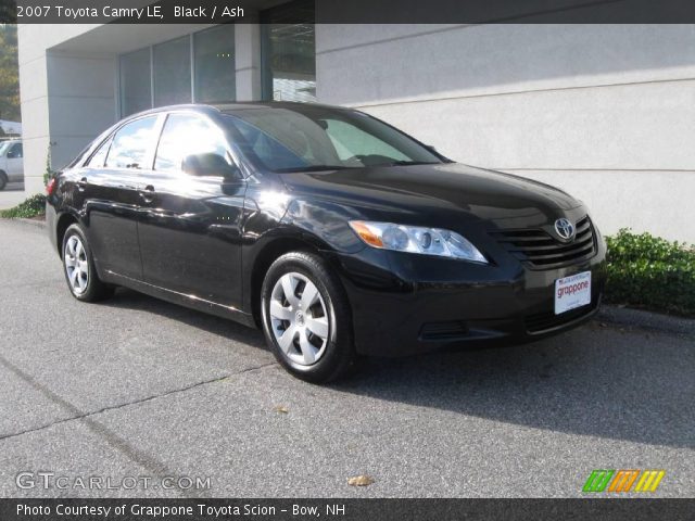 2007 Toyota Camry LE in Black