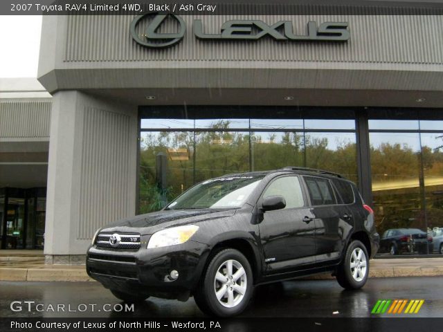 2007 Toyota RAV4 Limited 4WD in Black