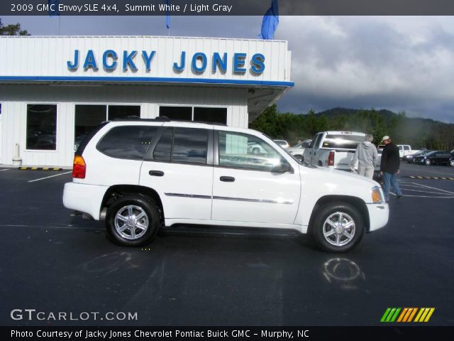 2009 GMC Envoy SLE 4x4 in Summit White