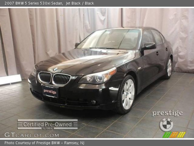 2007 BMW 5 Series 530xi Sedan in Jet Black