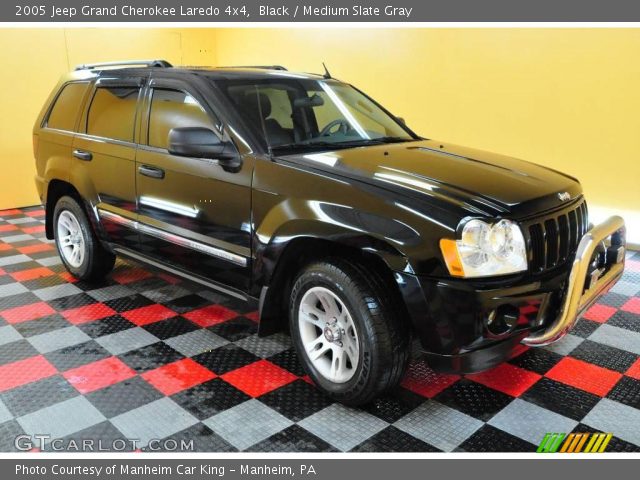 2005 Jeep Grand Cherokee Laredo 4x4 in Black