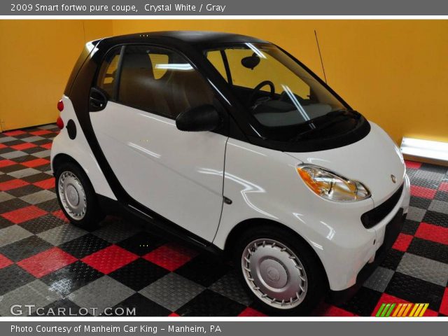 2009 Smart fortwo pure coupe in Crystal White