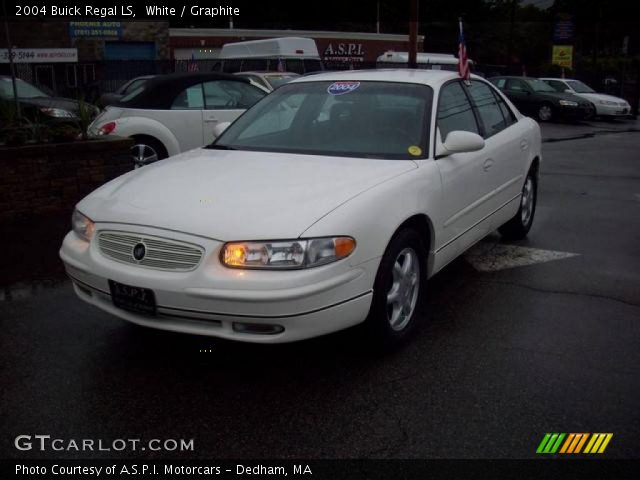 2004 Buick Regal LS in White
