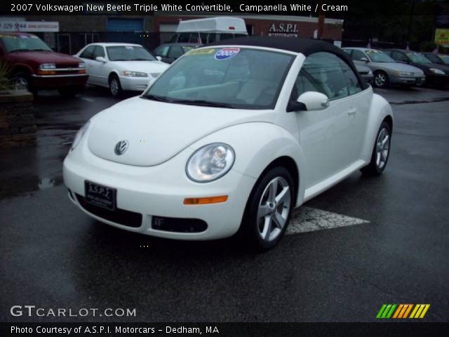 2007 Volkswagen New Beetle Triple White Convertible in Campanella White