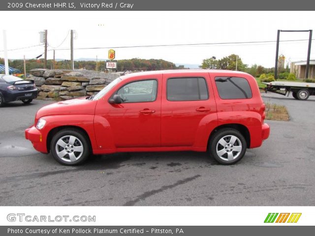 2009 Chevrolet HHR LS in Victory Red