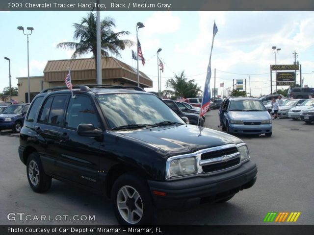 2003 Chevrolet Tracker Hard Top in Black