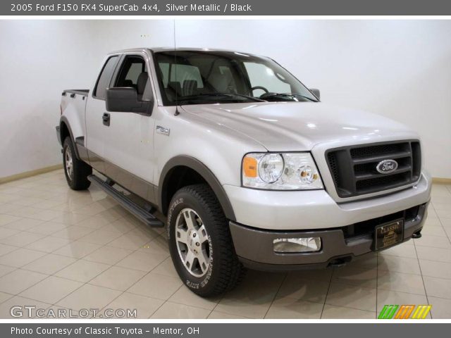 2005 Ford F150 FX4 SuperCab 4x4 in Silver Metallic