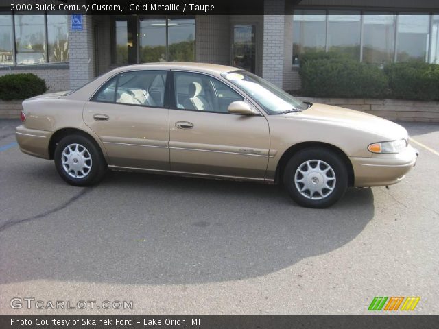 2000 Buick Century Custom in Gold Metallic