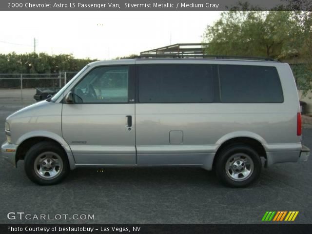 2000 Chevrolet Astro LS Passenger Van in Silvermist Metallic