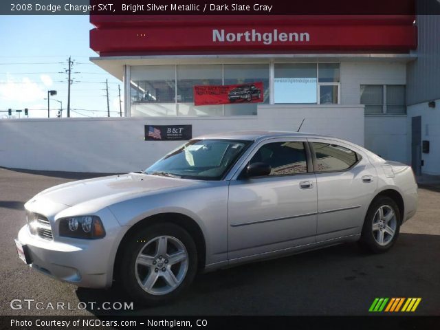 2008 Dodge Charger SXT in Bright Silver Metallic