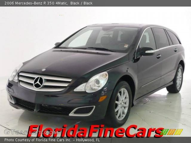 2006 Mercedes-Benz R 350 4Matic in Black