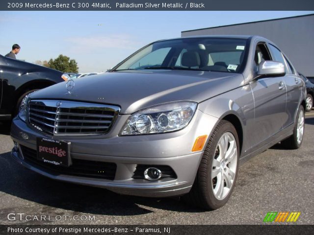 2009 Mercedes-Benz C 300 4Matic in Palladium Silver Metallic