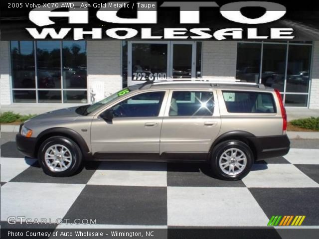 2005 Volvo XC70 AWD in Ash Gold Metallic