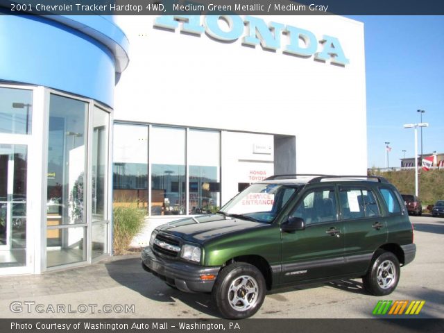 2001 Chevrolet Tracker Hardtop 4WD in Medium Green Metallic