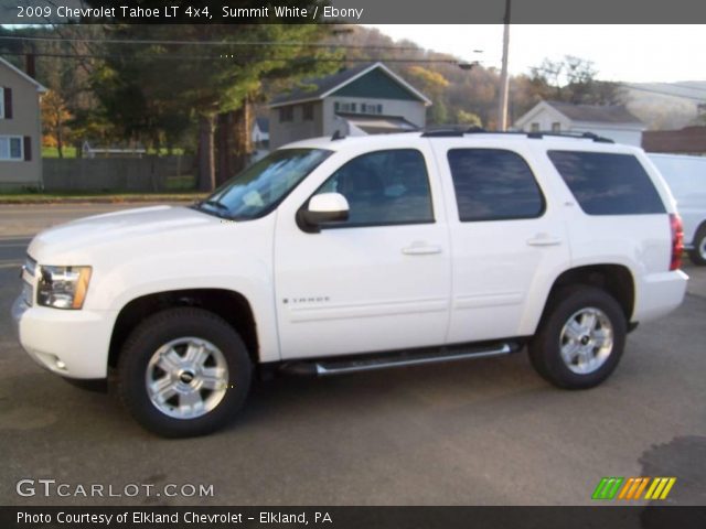 2009 Chevrolet Tahoe LT 4x4 in Summit White