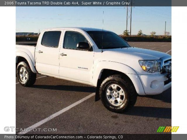 2006 Toyota Tacoma TRD Double Cab 4x4 in Super White