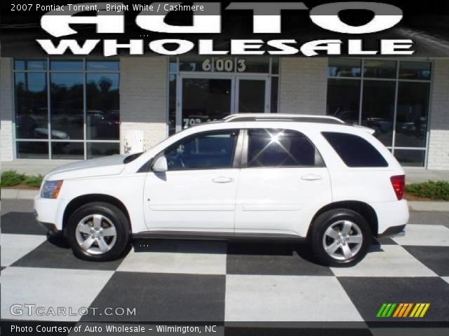 2007 Pontiac Torrent  in Bright White