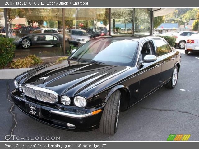2007 Jaguar XJ XJ8 L in Ebony Black