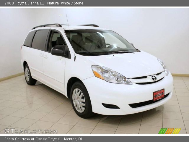 2008 Toyota Sienna LE in Natural White