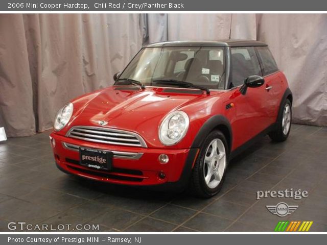 2006 Mini Cooper Hardtop in Chili Red