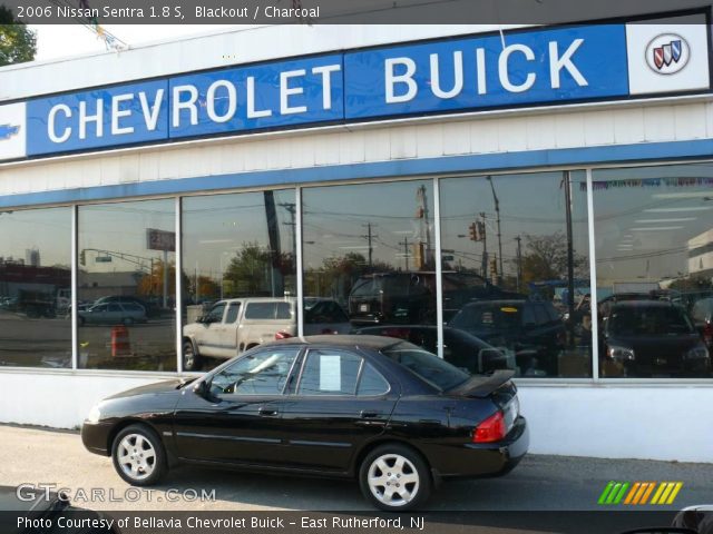 2006 Nissan Sentra 1.8 S in Blackout