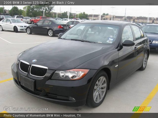 2006 BMW 3 Series 325i Sedan in Jet Black
