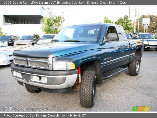 1998 Dodge Ram 1500 Laramie SLT Extended Cab 4x4 in Emerald Green Pearl