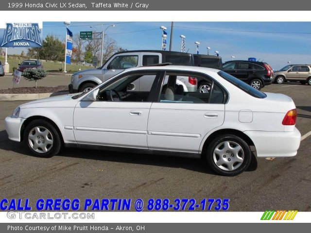 1999 Honda Civic LX Sedan in Taffeta White