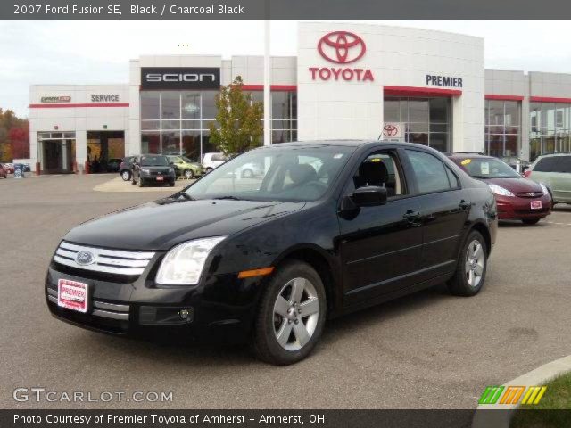 2007 Ford Fusion SE in Black