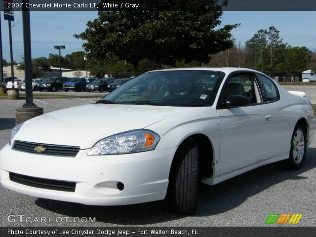 2007 Chevrolet Monte Carlo LT in White