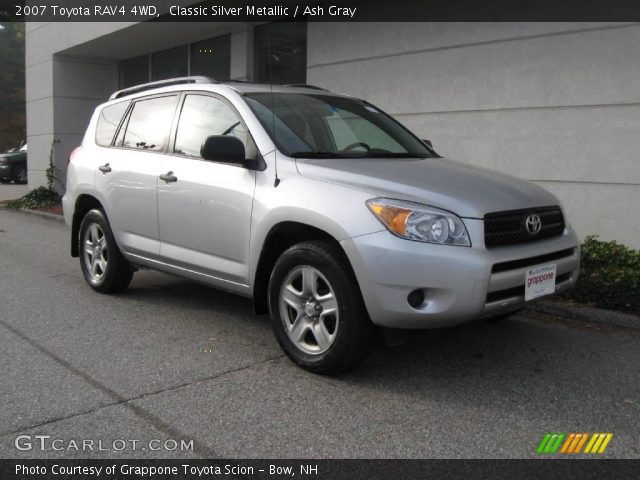 2007 Toyota RAV4 4WD in Classic Silver Metallic