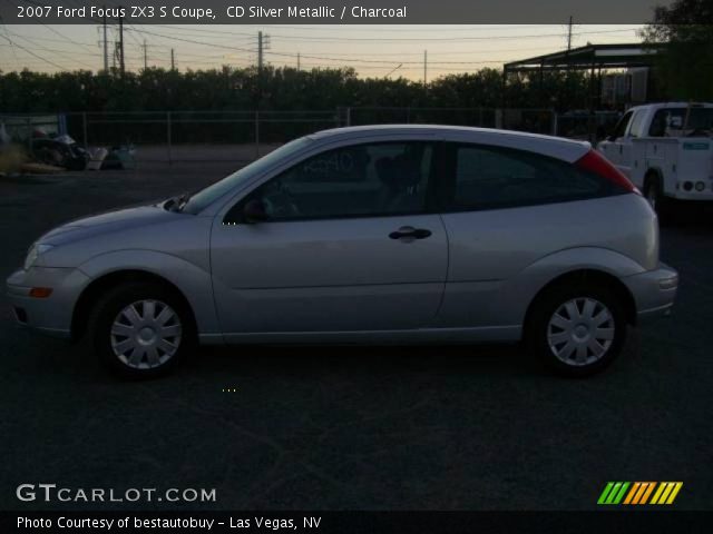 2007 Ford Focus ZX3 S Coupe in CD Silver Metallic