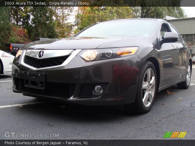 2009 Acura TSX Sedan in Grigio Metallic