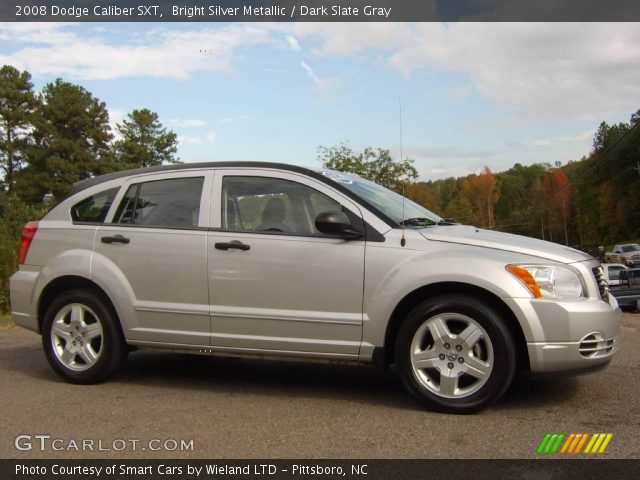 2008 Dodge Caliber SXT in Bright Silver Metallic
