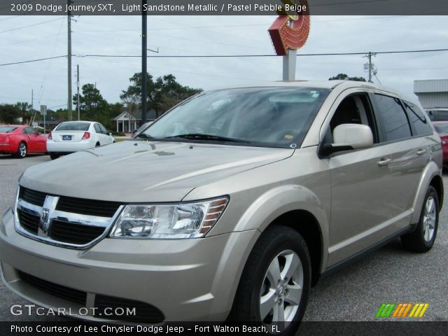 2009 Dodge Journey SXT in Light Sandstone Metallic