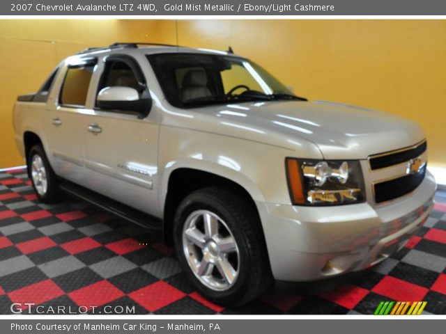 2007 Chevrolet Avalanche LTZ 4WD in Gold Mist Metallic
