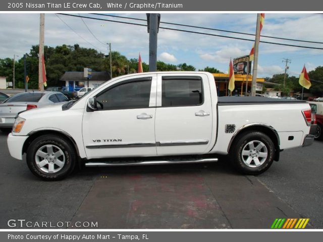 2005 Nissan Titan LE Crew Cab in White