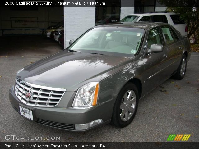 2006 Cadillac DTS Luxury in Titanium Metallic
