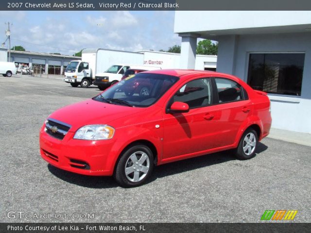 2007 Chevrolet Aveo LS Sedan in Victory Red