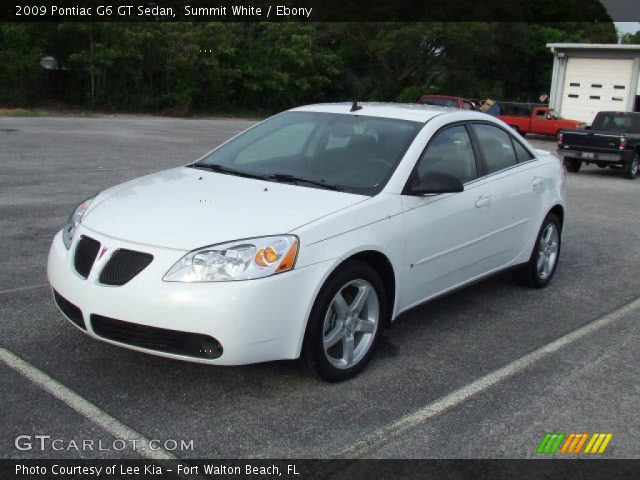2009 Pontiac G6 GT Sedan in Summit White