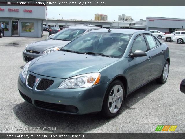 2009 Pontiac G6 Sedan in Silver Green Metallic