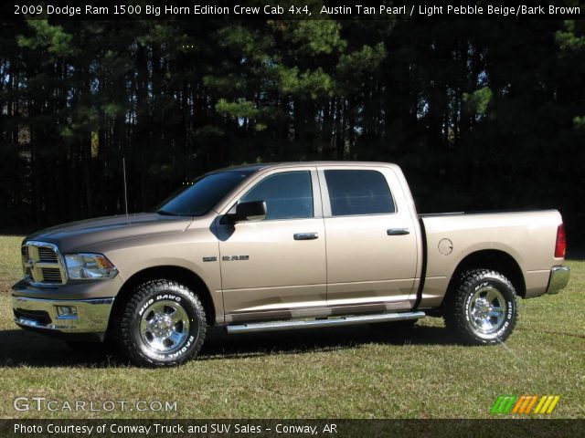 2009 Dodge Ram 1500 Big Horn Edition Crew Cab 4x4 in Austin Tan Pearl