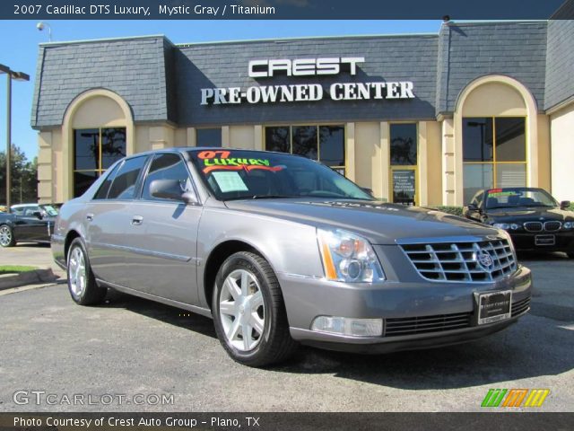 2007 Cadillac DTS Luxury in Mystic Gray